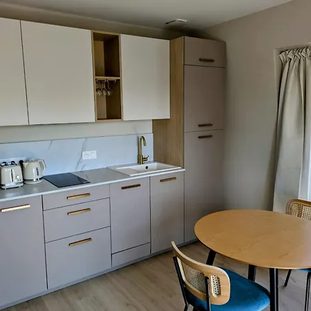 Appartement La Du Petit Port - & *