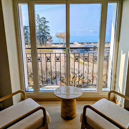 La Du Petit Port - & Appartement Aix-les-Bains